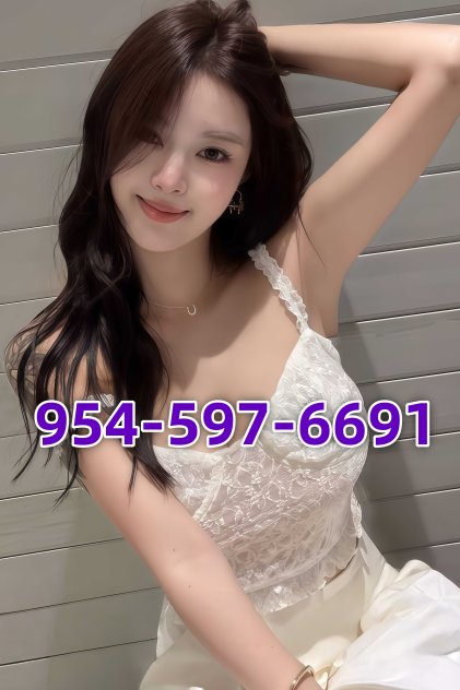 Susan, Mia, Candy, Yuki  