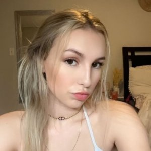 Faith🤍 Escorts Seattle