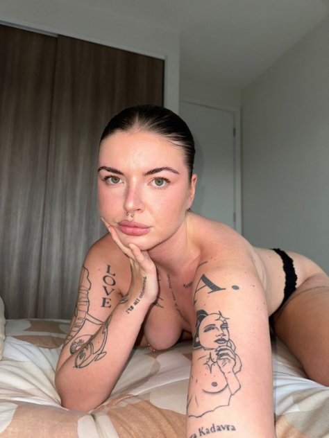 Rose 🥀 Escorts Indianapolis