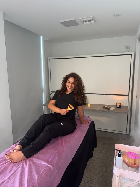 HAZEL  Body Rubs Miami