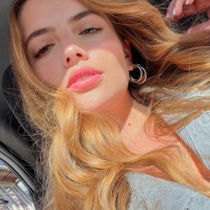 Hot sexy wet girl available 😍❤️