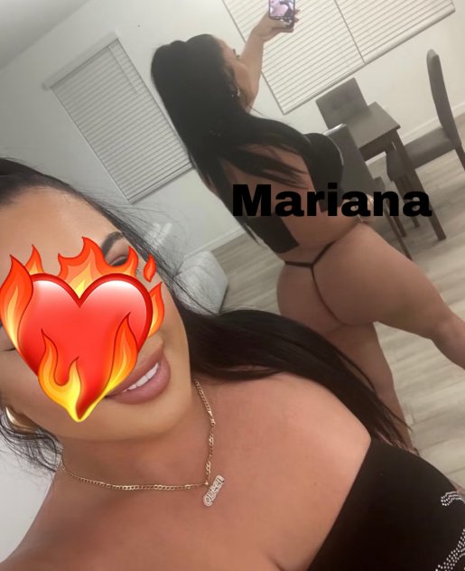 Sexy Latina/Todo Disponible y abierto POR EXTRA