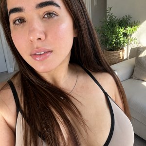Hi baby ..llámame 7866429812