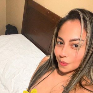 Ofrezco una experiencia discreta y sin prisa  