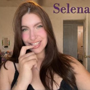 Latina Selena