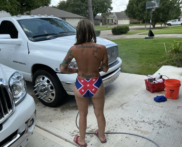 Hot Hillbilly Escorts Austin