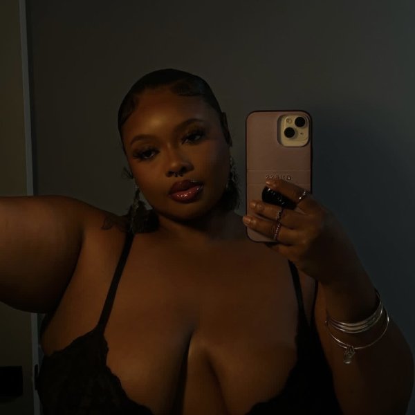 Isisbabe  