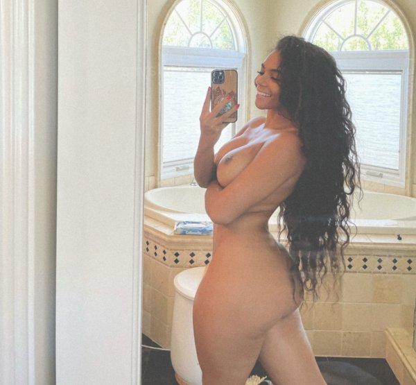 Sexy and hot girl I am the best fuck you will have in your life