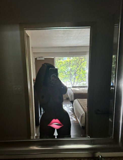 Chanell 🍑 Escorts West Palm Beach