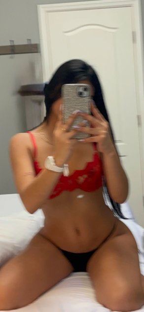 Alahia colombian sexy doll  