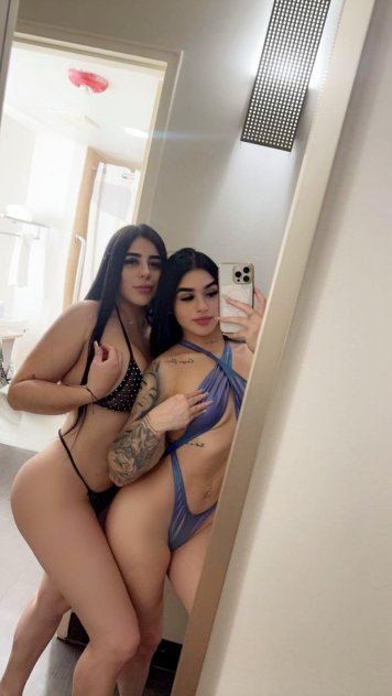 Danna y Nikol  