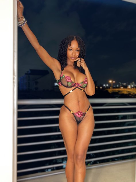 Summer Reign Escorts West Palm Beach