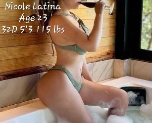 Sexy Lily  