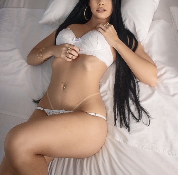 New girl Escorts Miami