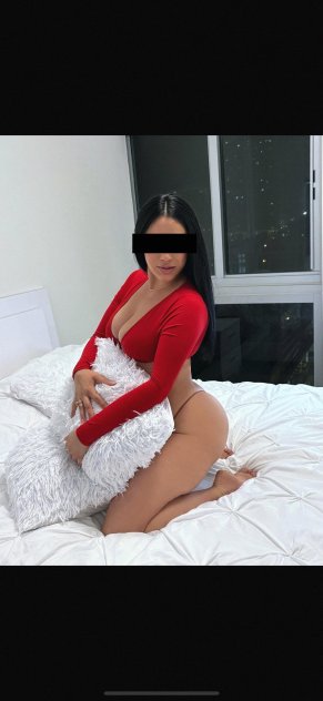 Hola papi 💋 Soy Pilar orgullosamente cubana 🇨🇺 con curvas naturales