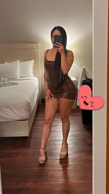 Latina 🇪🇨💦Ardiente🍆🤤  