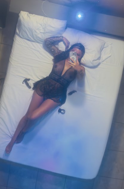 VANESA 🇨🇴 🍑🍆  