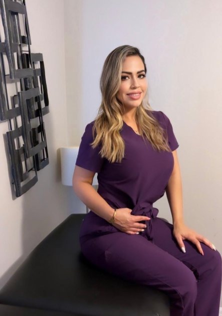 Beautiful blonde 👱🏻‍♀️ Body Rubs Miami