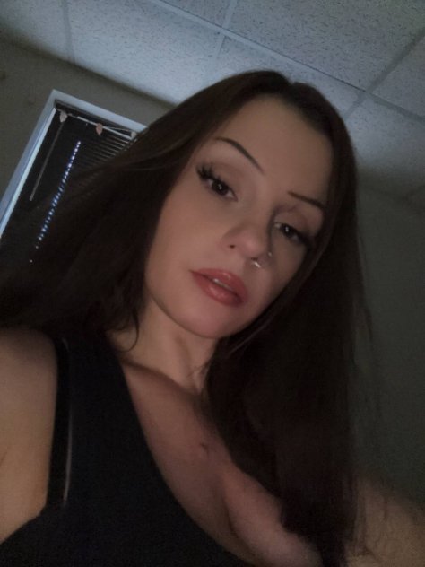 Lola Body Rubs Macomb