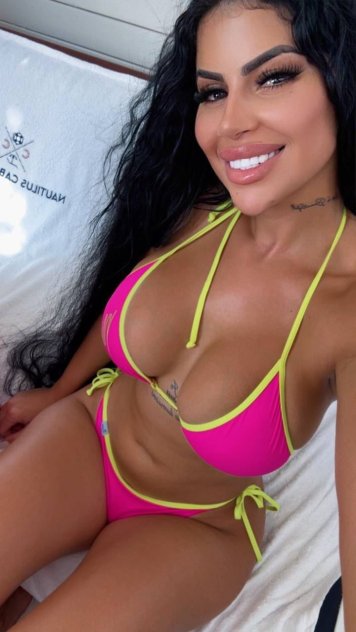 sexy hot girls baby am waiting for you call me any time 
