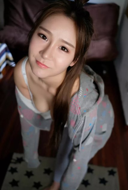 IM FUCKING HORNY RIGHT NOW  