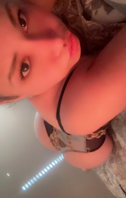 Daniella Love  