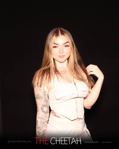 Kylie Body Rubs Cleveland