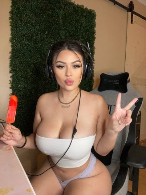 White Latina Asian girls Escorts Sunnyvale