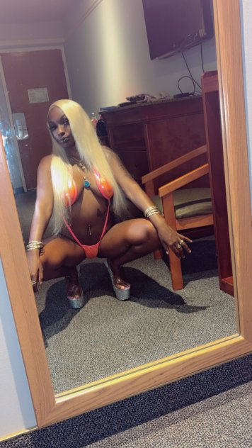 YOUR CHOCOLATE CHANEL🍫🥰AVAILABLE FOR INCALLS