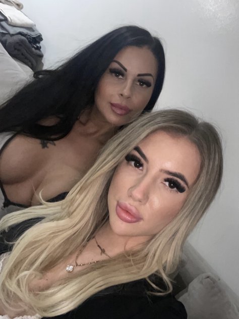 New Sarah first time  