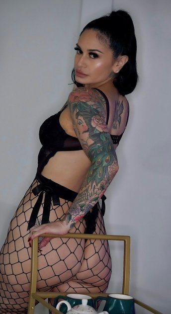 Catalina  Escorts Sacramento