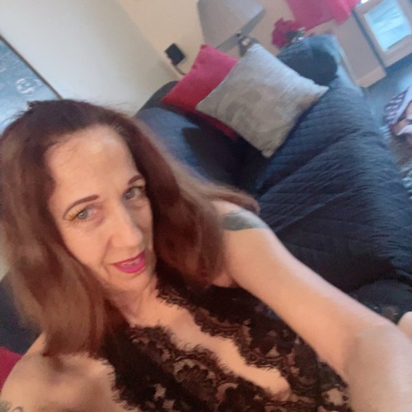 Bodyrubs / companionship