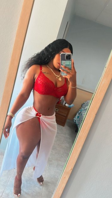 Tatiana  Escorts Albany