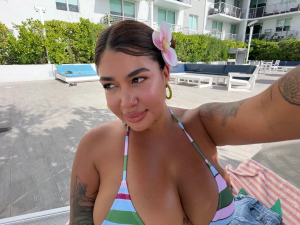 Lorena Escorts Miami