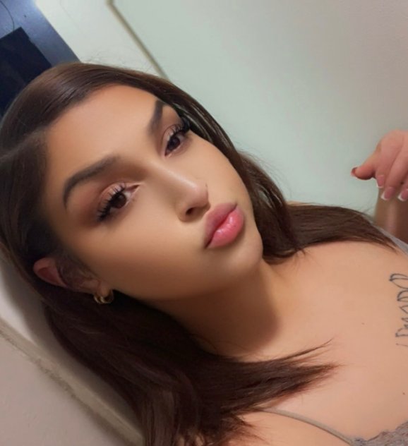 Thick Puerto Rican Beauty