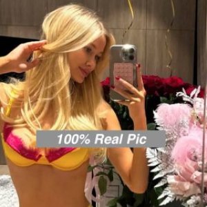 100% Real Pics ...SExy 21 y.o