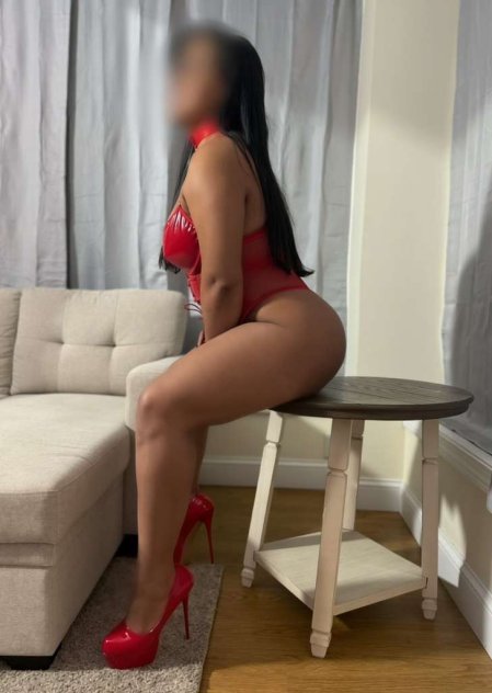 Mistress Volcana Queen  