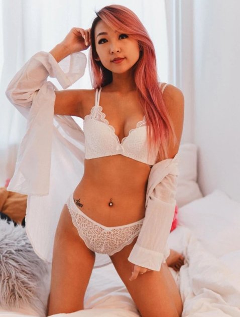 Come taste my wet kitty baby  