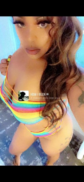 THIᏟK BᏌᏚTᎽ ᎪND JᏌIᏟᎽ💦  🍦 TEXAS GIRL