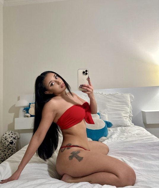 𝐘𝐚𝐦𝐢🍑🌺  