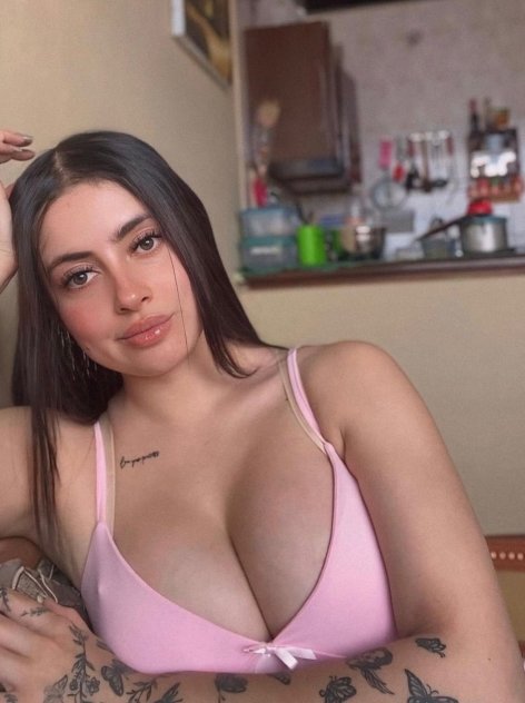 nueva chica caliente en la ciudad 🔥