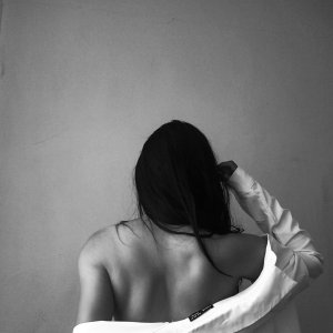    🌹 Welcome to Mili – Your Discreet & Irresistible Escape