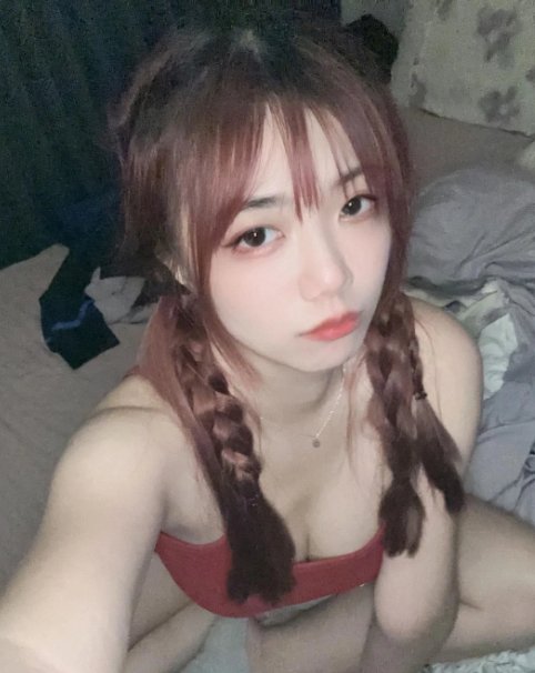 College beauties here   