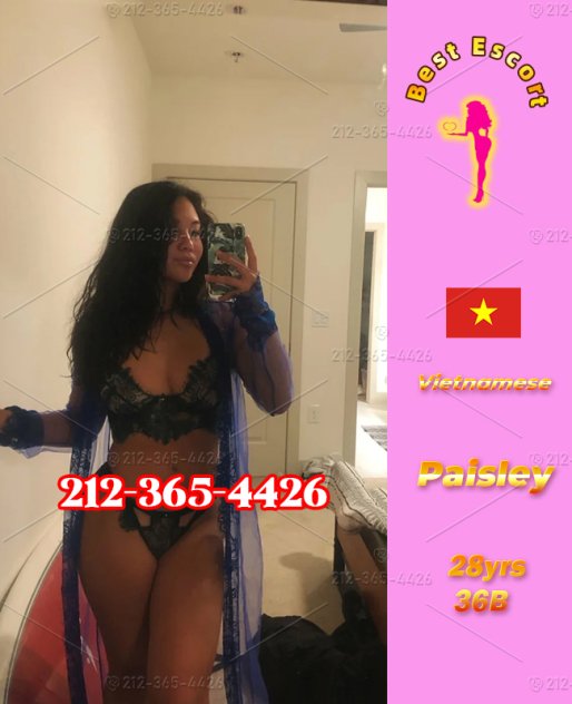 5 Gals Everyday Escorts Chicago