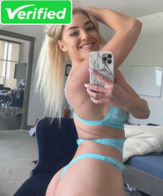 SWEET ❤️💯THREE HOLES ARE AVAILABLE.I DO ANAL,PEGGING🍑🍆RAW SEX,69,  