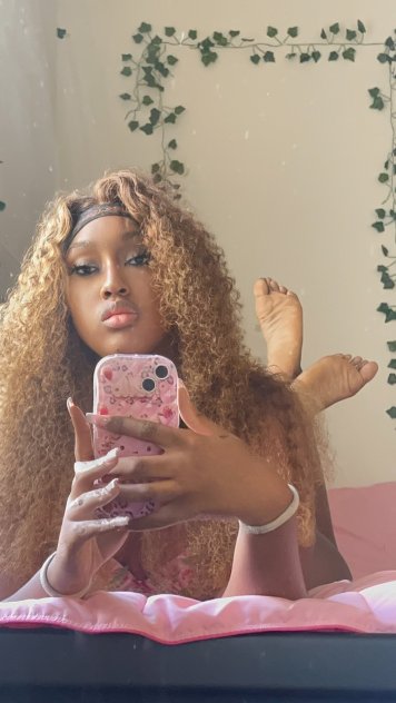 Am new here ❤️Am available for fun ✔️video chat me telegram… @sk16p