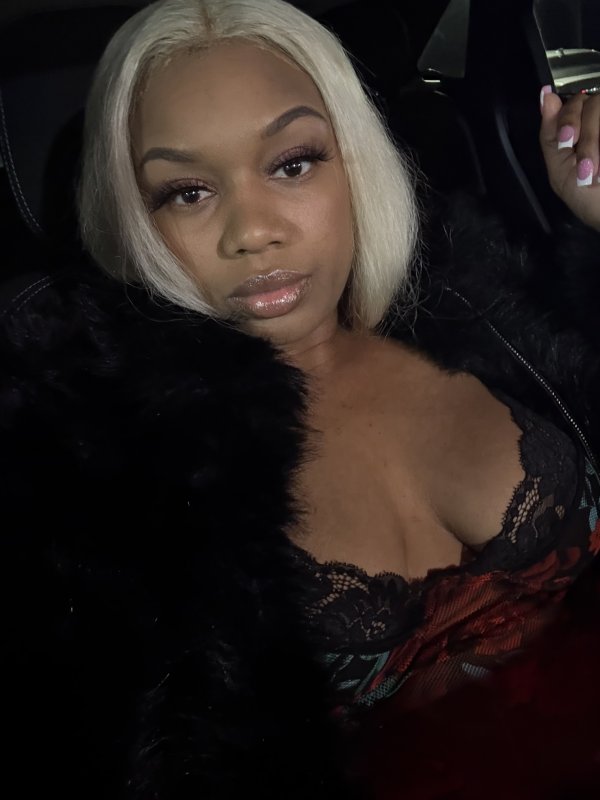 Monet Escorts Sacramento