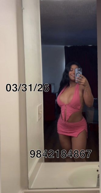 Bella TS / TV Shemale Escorts Raleigh