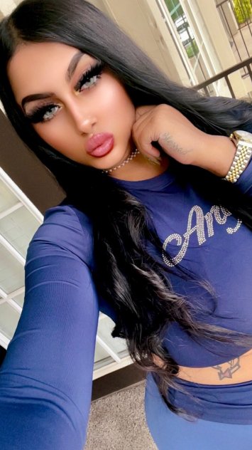 Ayashna, Innocently Naughty💋  