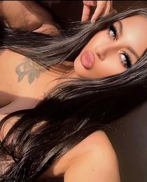 Ayashna, Innocently Naughty💋  